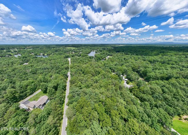 5011 Ostego Drive, Crossville, TN 38572