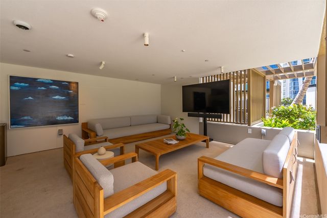 333 Ward Avenue 216, Honolulu, HI 96814