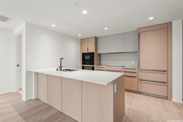 333 Ward Avenue 216, Honolulu, HI 96814