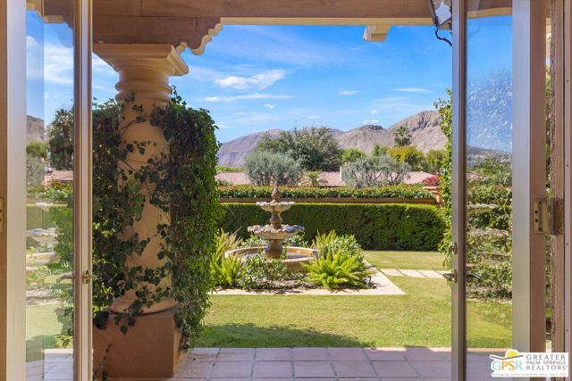 71150 N Thunderbird Terrace, Rancho Mirage, CA 92270