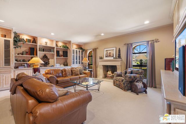 71150 N Thunderbird Terrace, Rancho Mirage, CA 92270