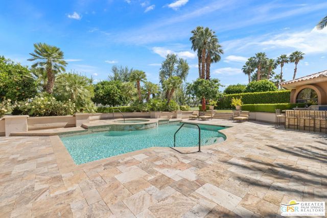 71150 N Thunderbird Terrace, Rancho Mirage, CA 92270
