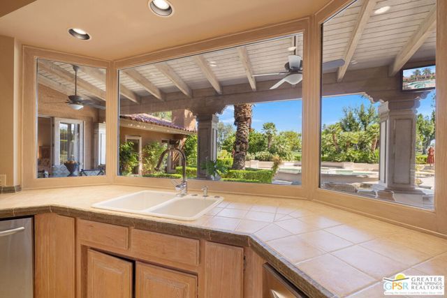 71150 N Thunderbird Terrace, Rancho Mirage, CA 92270