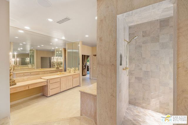 71150 N Thunderbird Terrace, Rancho Mirage, CA 92270