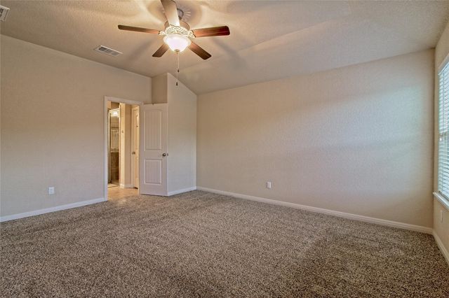 713 Hedgewood DR, Georgetown, TX 78628