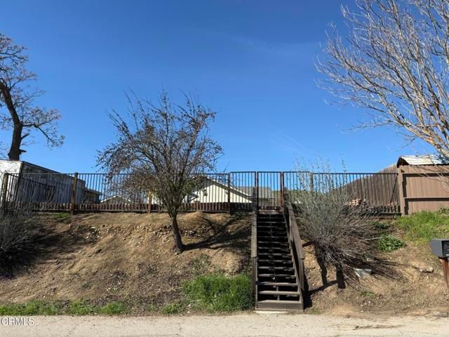 1445 L Street, San Miguel, CA 93451