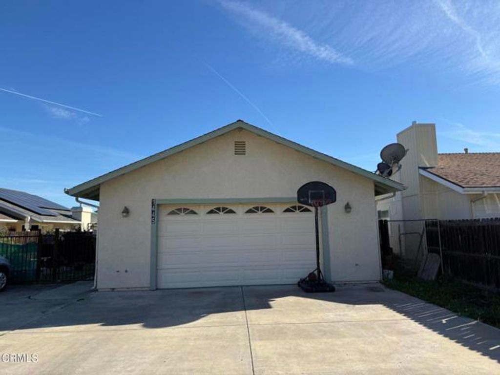 1445 L Street, San Miguel, CA 93451