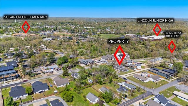 106 NW Park Street, Bentonville, AR 72712