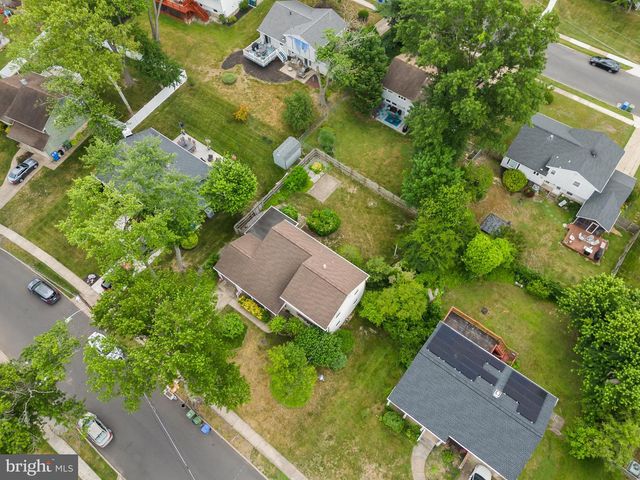 118 CHAUCER PL, Cherry Hill, NJ 08003