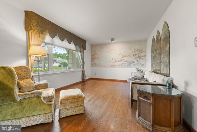 118 CHAUCER PL, Cherry Hill, NJ 08003