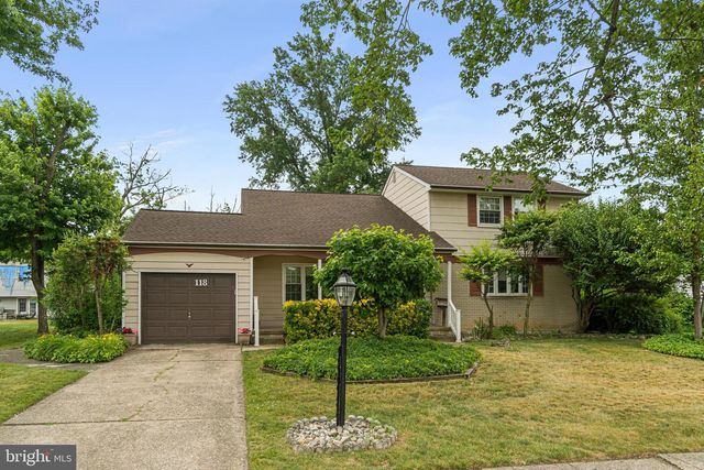 118 CHAUCER PL, Cherry Hill, NJ 08003