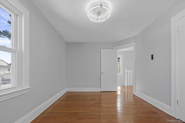 10973 200th Street, Saint Albans, NY 11412