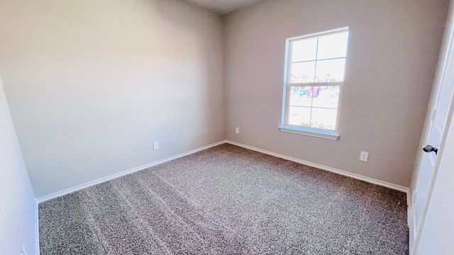 10613 DRIPPING CREEK Lane, Fort Worth, TX 76036