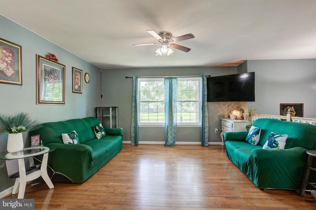 10818 LEAVELLS RD, Fredericksburg, VA 22407