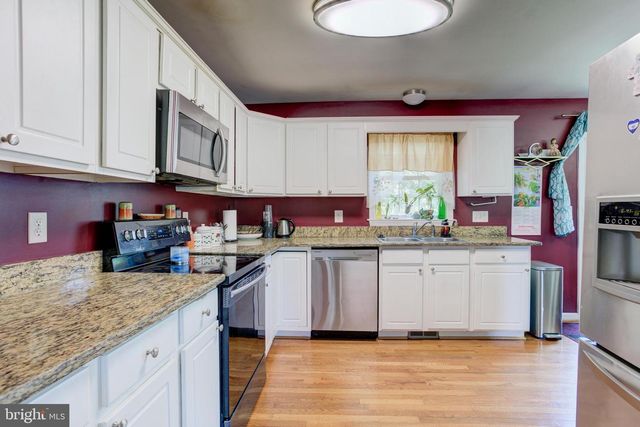 10818 LEAVELLS RD, Fredericksburg, VA 22407