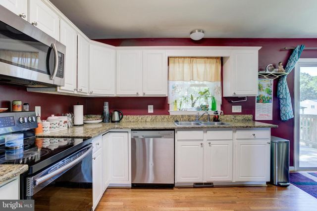 10818 LEAVELLS RD, Fredericksburg, VA 22407