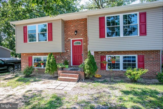 10818 LEAVELLS RD, Fredericksburg, VA 22407