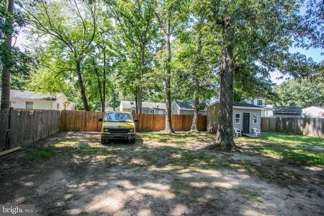 10818 LEAVELLS RD, Fredericksburg, VA 22407