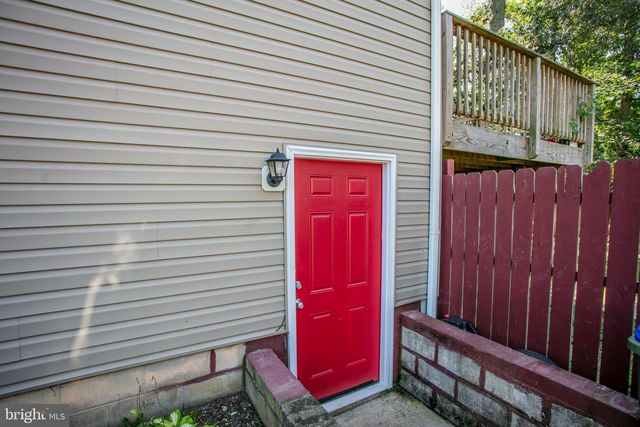 10818 LEAVELLS RD, Fredericksburg, VA 22407