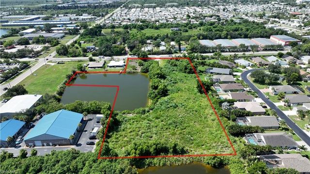 11088 Kelly RD, Fort Myers, FL 33908