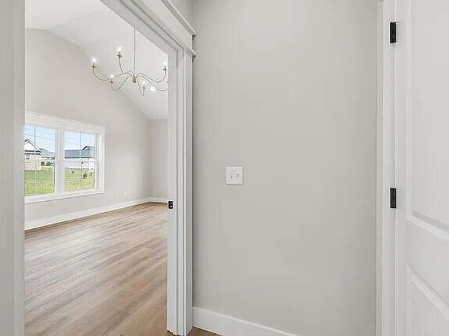 925 Meadow Lane, Harrodsburg, KY 40330