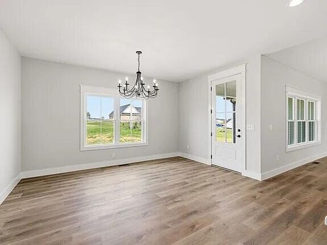 925 Meadow Lane, Harrodsburg, KY 40330
