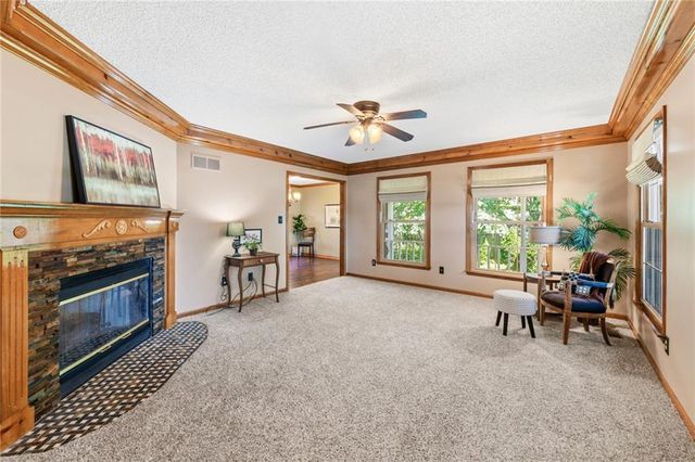12416 E 58th Terrace, Kansas City, MO 64133