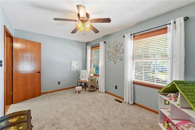 12416 E 58th Terrace, Kansas City, MO 64133