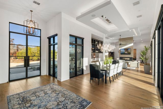 121 Greystone Pt, Boerne, TX 78006