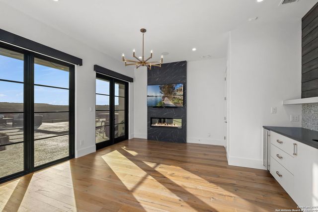 121 Greystone Pt, Boerne, TX 78006