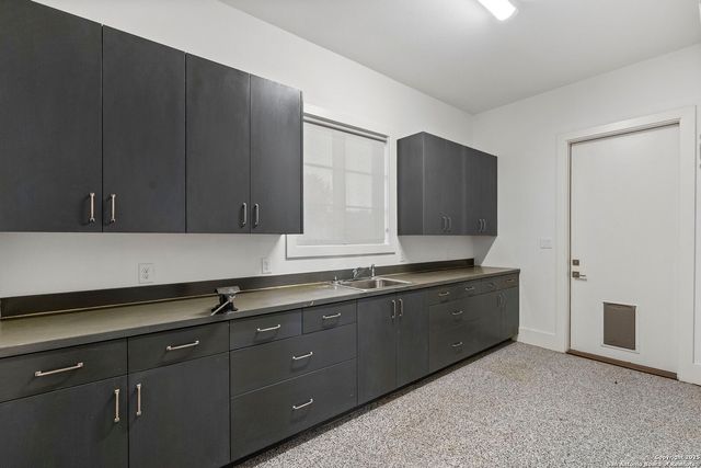 121 Greystone Pt, Boerne, TX 78006