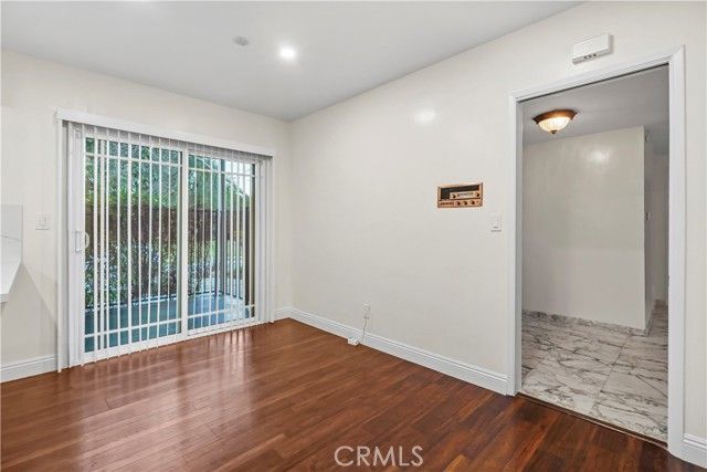 24210 Bessemer, Woodland Hills (los Angeles), CA 91367