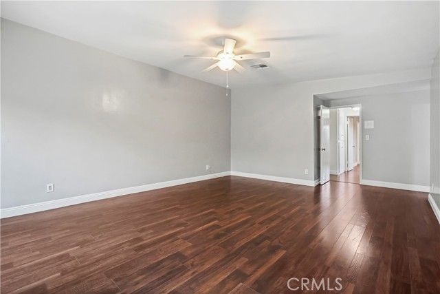 24210 Bessemer, Woodland Hills (los Angeles), CA 91367