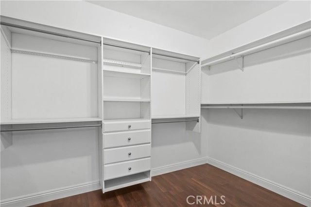 24210 Bessemer, Woodland Hills (los Angeles), CA 91367