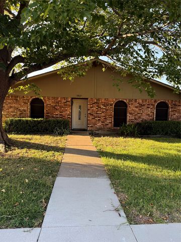 3801 Guthrie Road, Garland, TX 75043