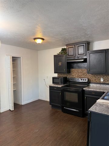 3801 Guthrie Road, Garland, TX 75043