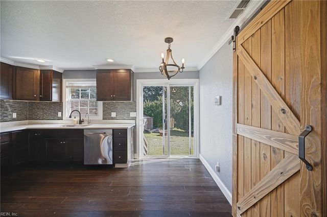 301 Viking ST, Portsmouth, VA 23701