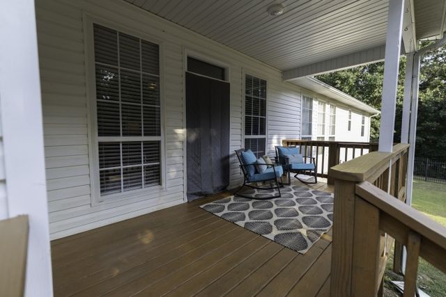 2431 N Toy Drive, Fayetteville, AR 72704