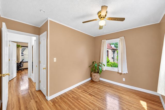 5336 Hiawatha Lane, Minneapolis, MN 55417
