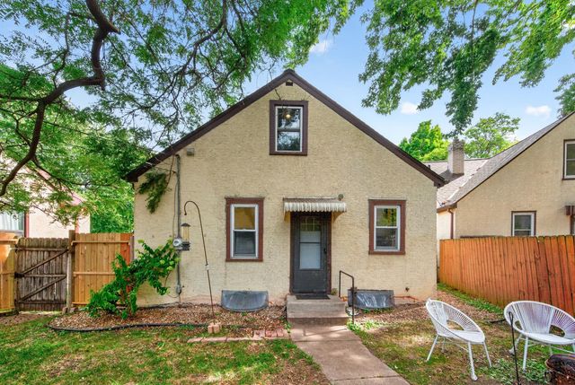 5336 Hiawatha Lane, Minneapolis, MN 55417