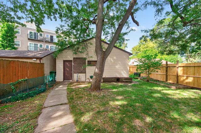 5336 Hiawatha Lane, Minneapolis, MN 55417