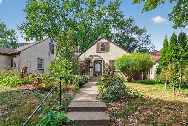 5336 Hiawatha Lane, Minneapolis, MN 55417