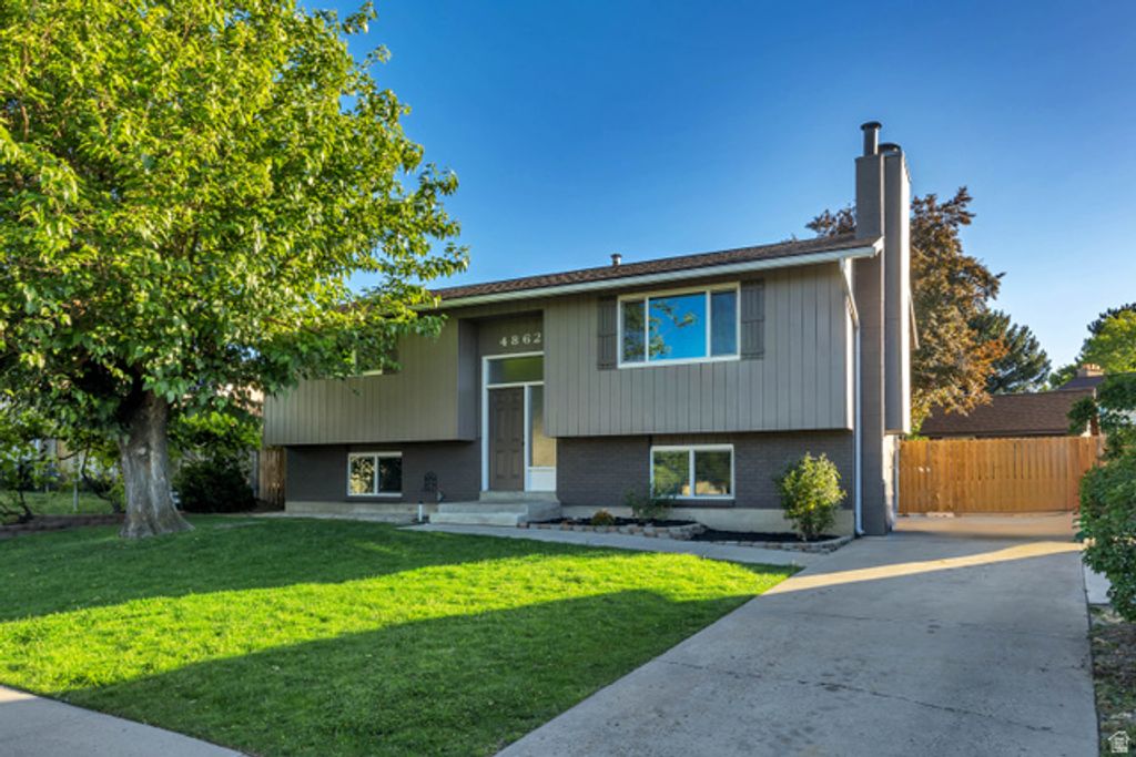 4862 S BITTER ROOT DR, Taylorsville, UT 84129