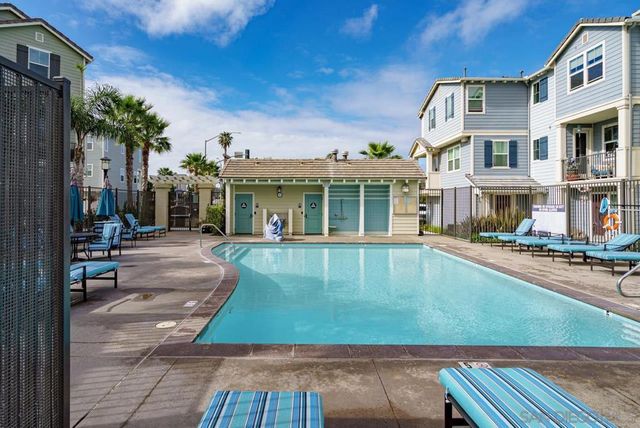 512 Heron Ln, Imperial Beach, CA 91932