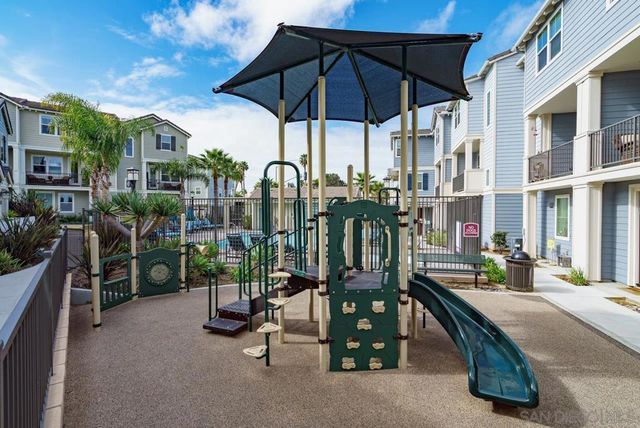 512 Heron Ln, Imperial Beach, CA 91932