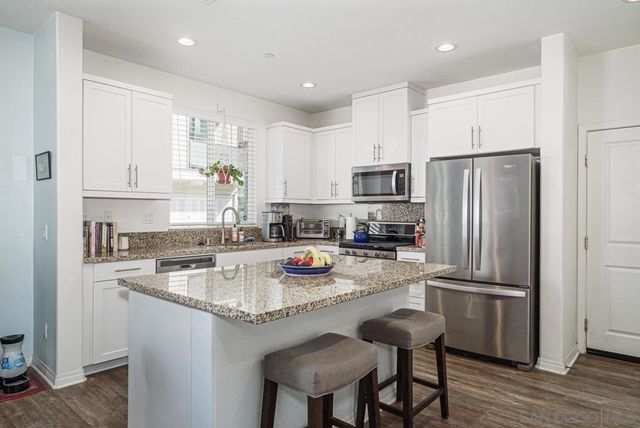 512 Heron Ln, Imperial Beach, CA 91932