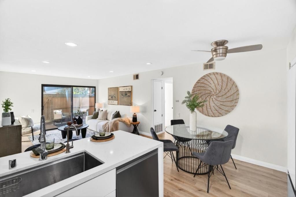 Image 14 of property listing at 286 Hackamore, Fremont, CA 94539