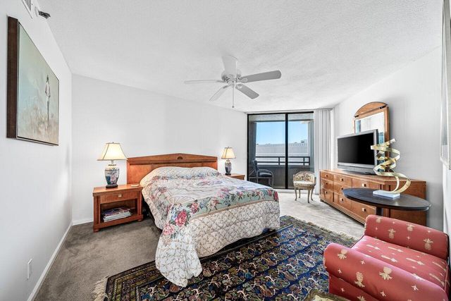 3560 S Ocean Boulevard 809, South Palm Beach, FL 33480