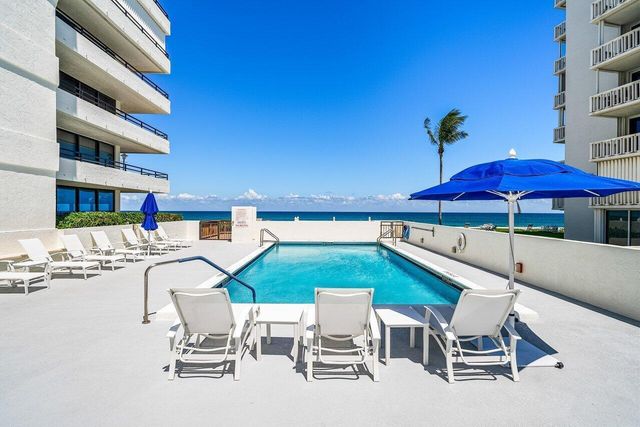 3560 S Ocean Boulevard 809, South Palm Beach, FL 33480