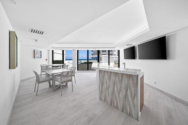 3560 S Ocean Boulevard 809, South Palm Beach, FL 33480